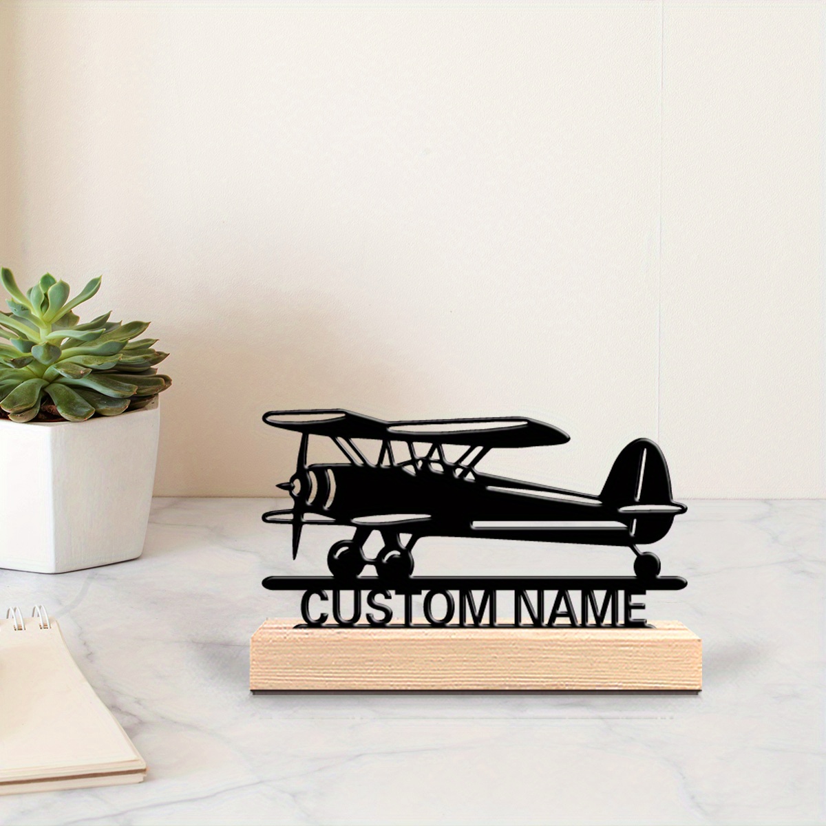 Office Furniture Names - Statua in Metallo Personalizzata a Forma